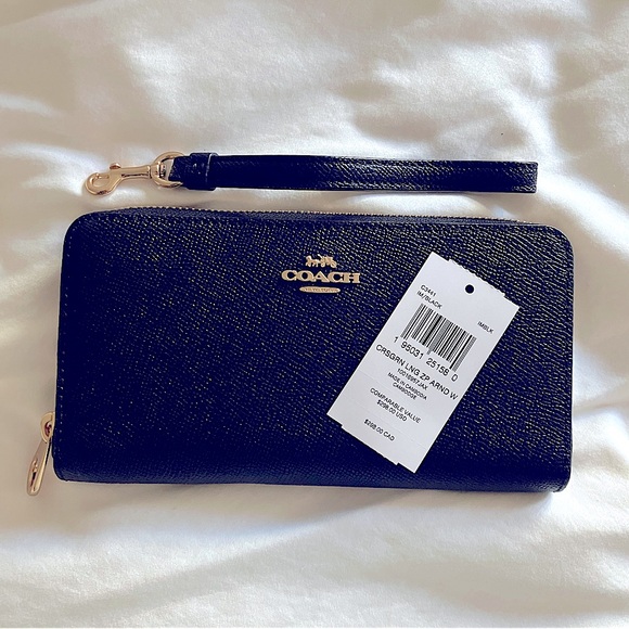 Beautiful Black Leather Authentic Coach Wallet and/or Wristlet - Picture 2 of 5